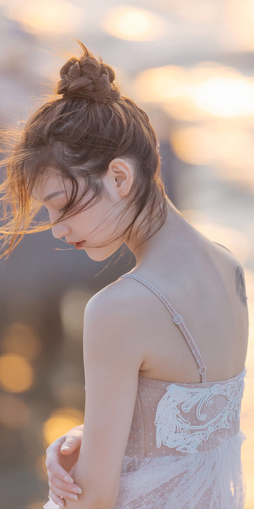 蓝军新核撕裂南美防线，帕尔默在摩纳哥强压哥伦比亚的年度焦点战中接管比赛