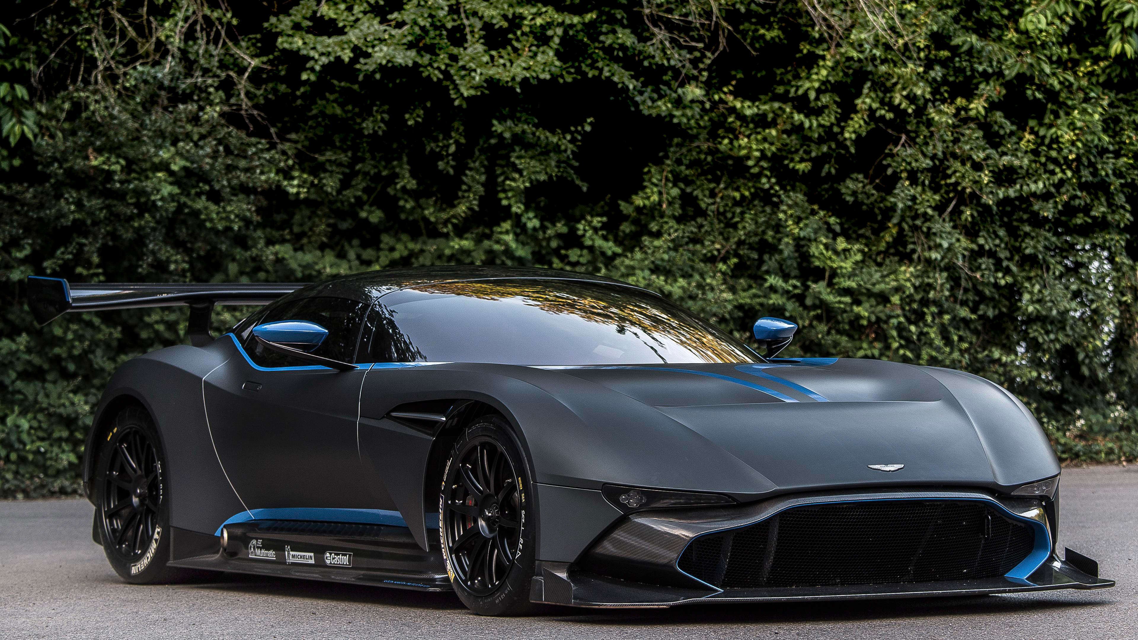 奇景之夜,亚细亚铁骑的沉默史诗,与一位00后英伦王者的孤勇加冕